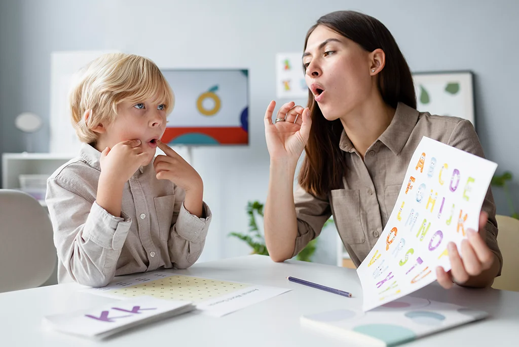 Kompleksowa diagnoza logopedyczna i neurologopedyczna dla dzieci w Centrum Przylądek Równowagi Kraków — profesjonalna ocena zaburzeń mowy i komunikacji