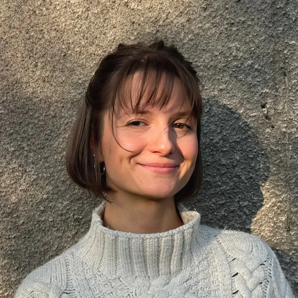 Julia Gwóźdź - psycholog dziecięcy, diagnoza ADHD, konsultacje w języku angielskim i hiszpańskim w Centrum Terapii i Rozwoju - Przylądek Równowagi